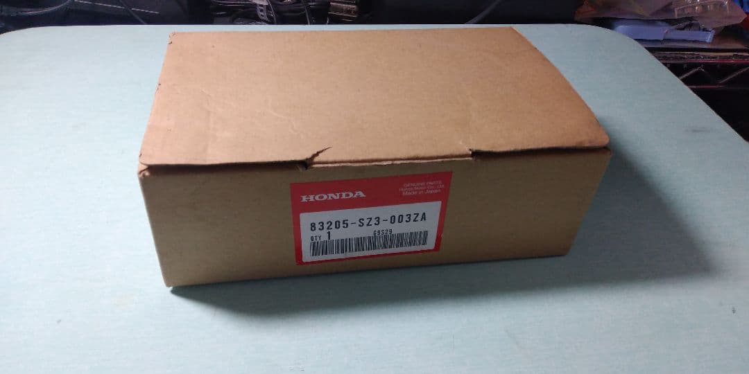 当時物　HONDA　ホンダ　レジェンド　ｋａ９ 天井用　メガネ入れ　新品