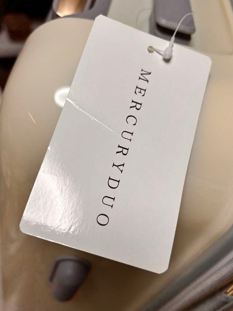 新品未使用マーキュリーデュオのキャリーケース