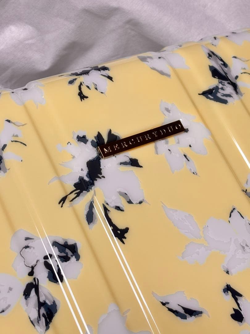 新品未使用マーキュリーデュオのキャリーケース