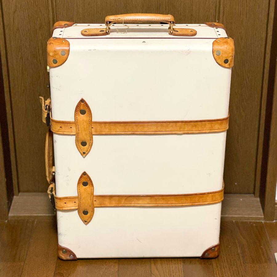 【✨グローブトロッター✨ サファリ】 キャリーオン 2輪 アイボリー