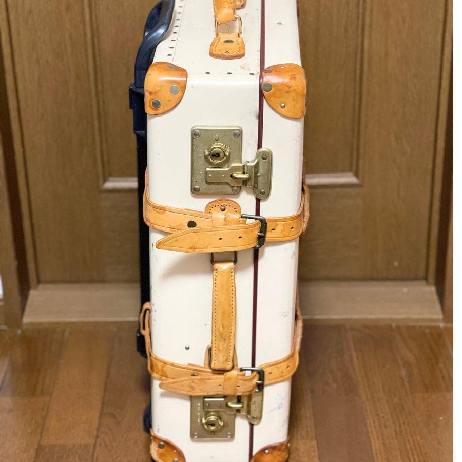 【✨グローブトロッター✨ サファリ】 キャリーオン 2輪 アイボリー