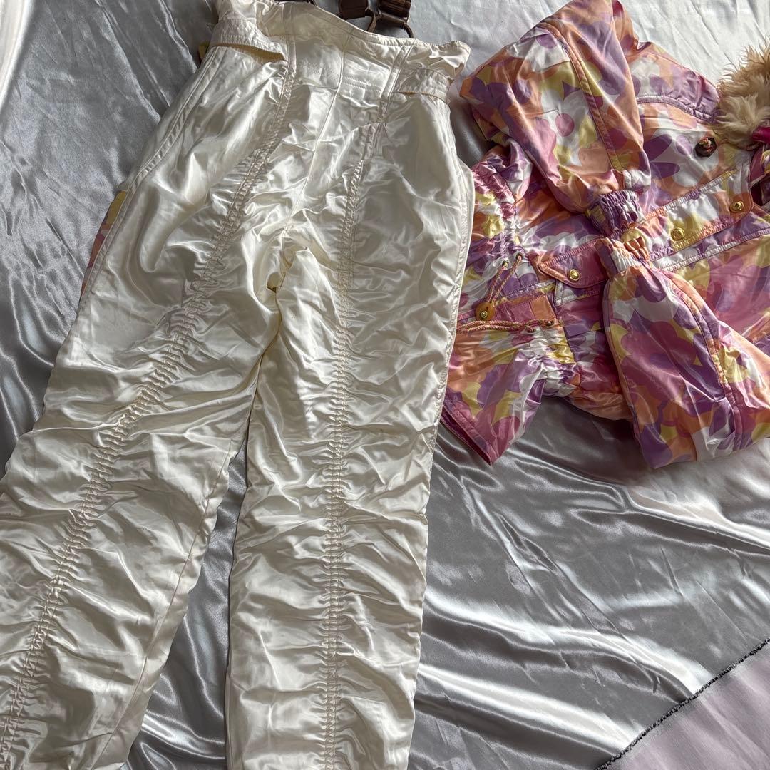 DWSSCENTEフラワープリントファーフードスキーウェアスノボウェアデサントL