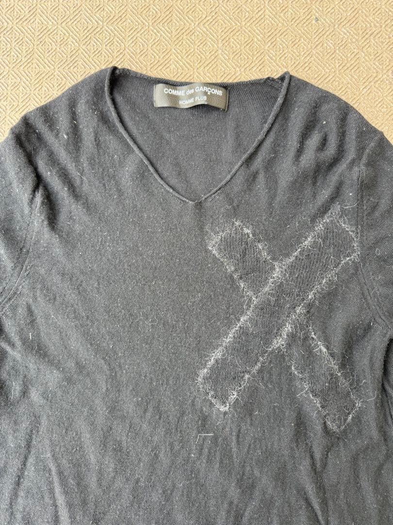 COMME des GARÇONS 黒 Vネック 長袖カットソー