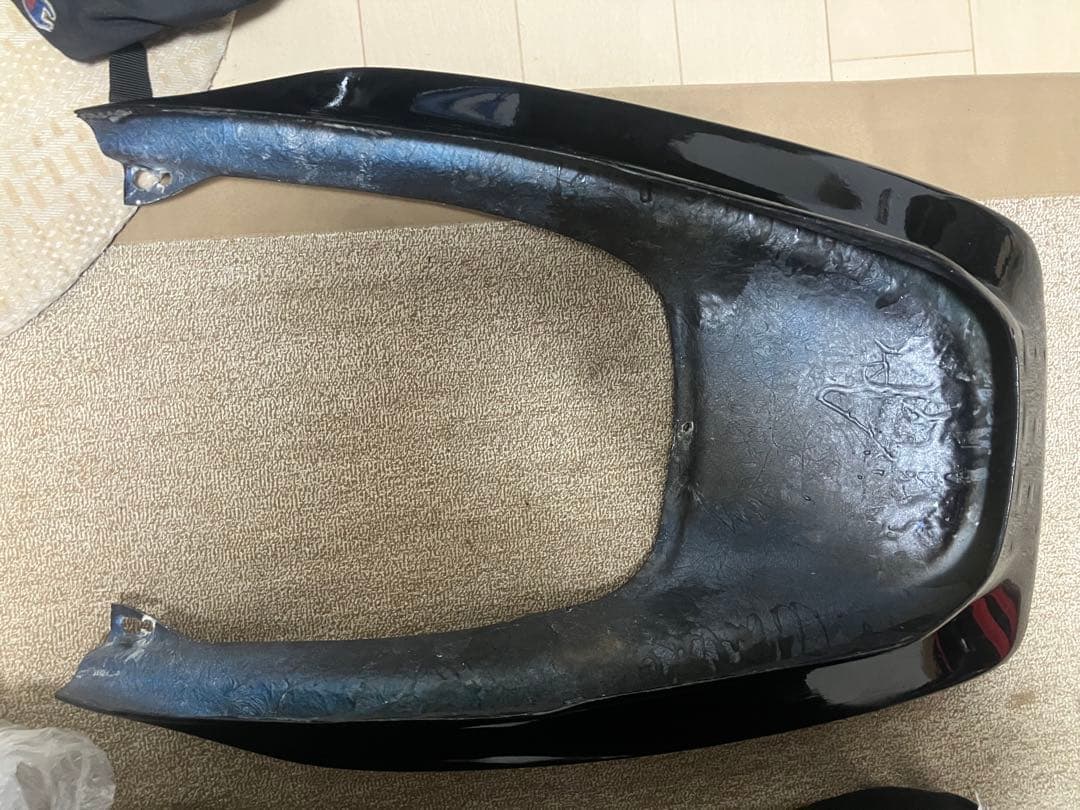 ゼファー400用　BEETタイプテールカウル