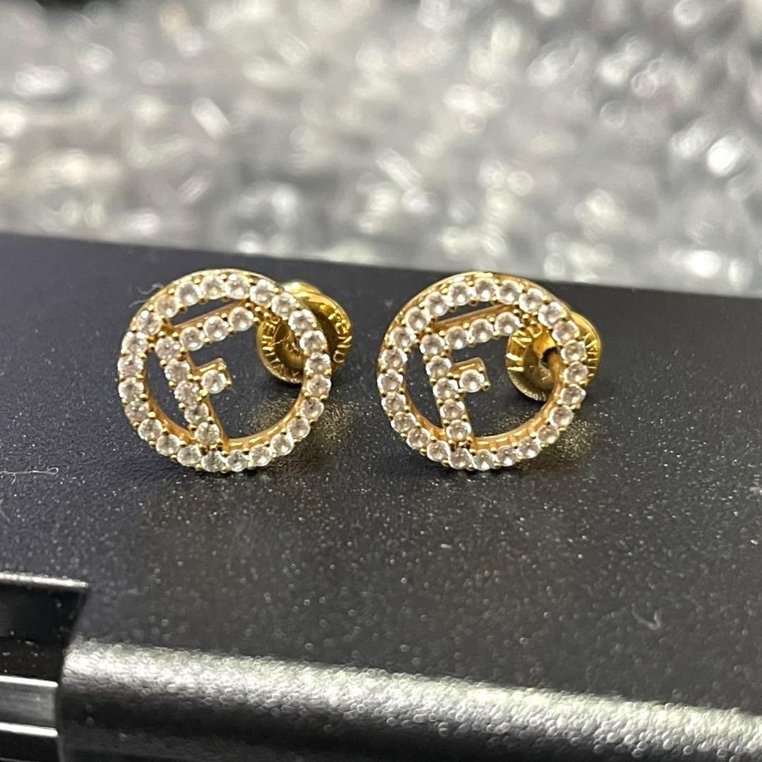 FENDI ピアス ゴールドGP 両耳