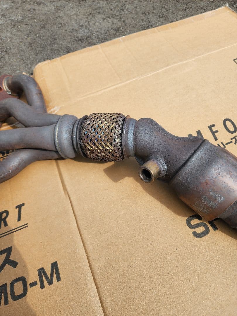 触媒付きエキゾーストマニホールド SFN-46MO-M　ミニクーパー　R50型