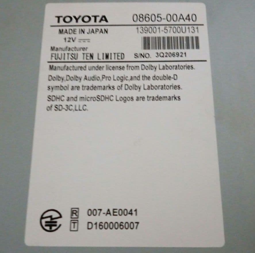 トヨタ純正　9インチカーナビ NSZT-Y66T 地図2018年　フルセグ