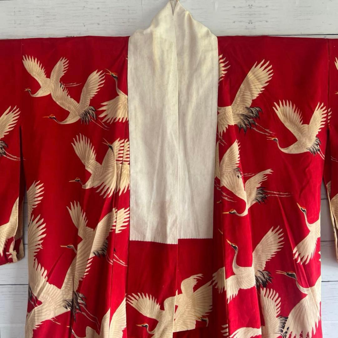 5944◆アンティーク長襦袢赤に鶴たちの乱舞時代物正絹艶やか大正浪漫レトロ