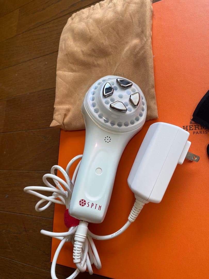 3点　ReFa ドライヤー＆リファ美顔、ローラー＆セプテム　アップビー