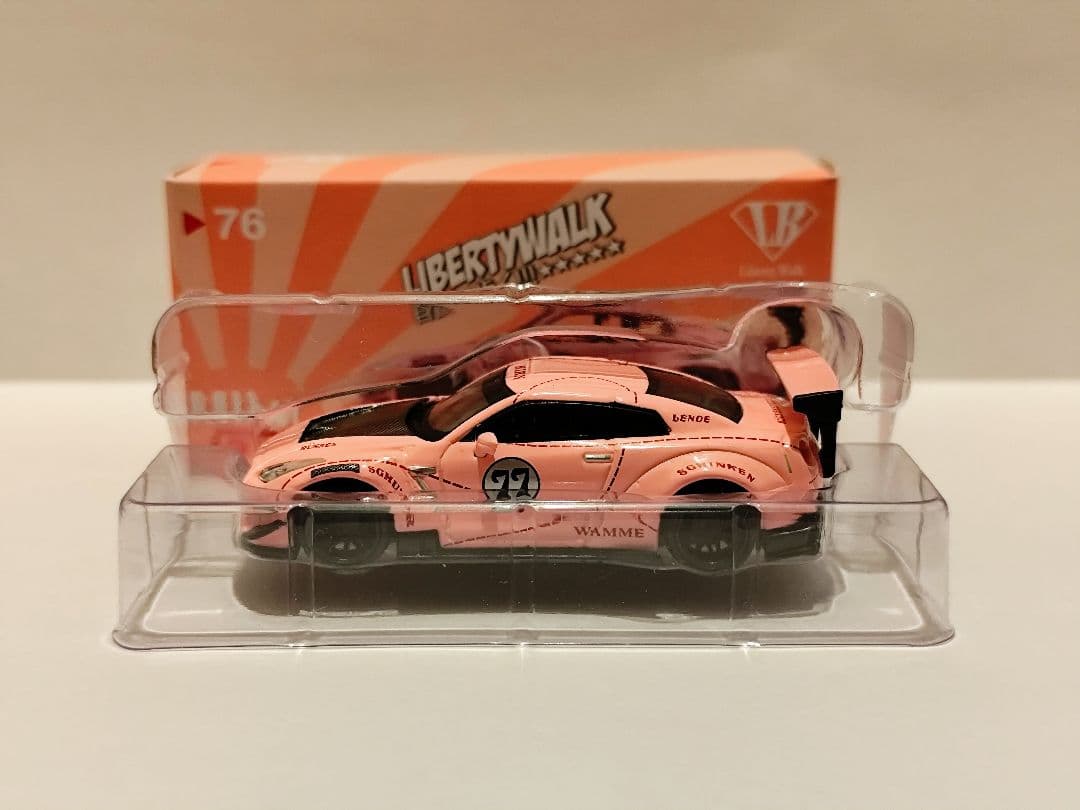 Minigt 1/64 LB★WORKS GT-R Pink Pig RHD