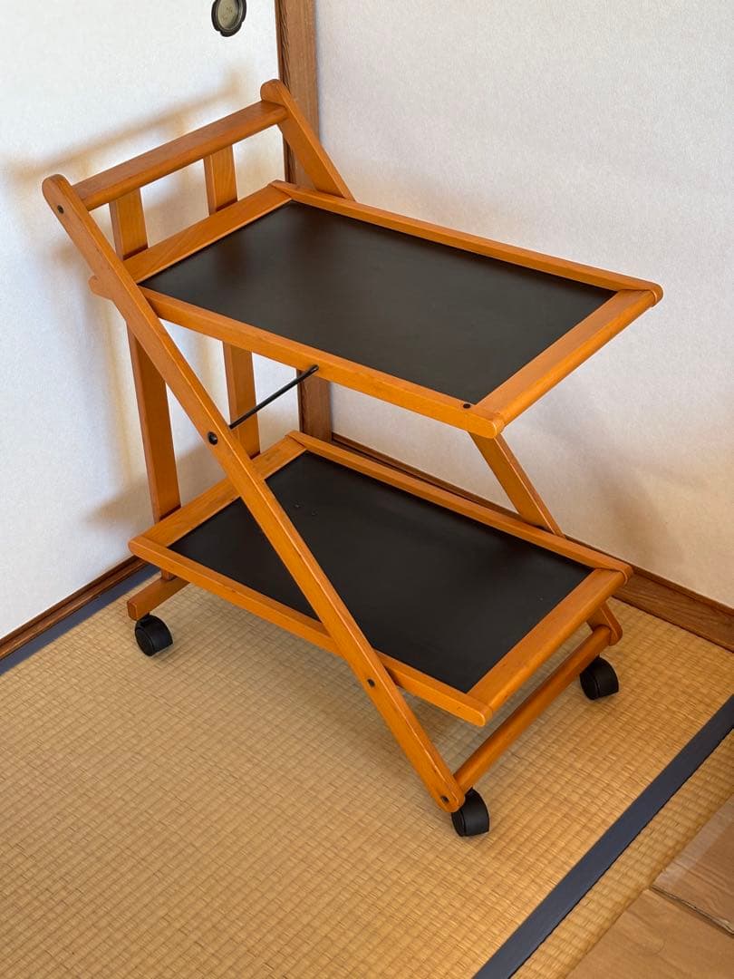 イタリア　木製　折り畳み　キッチンワゴン 黒色天板　ホッパペドレッティ