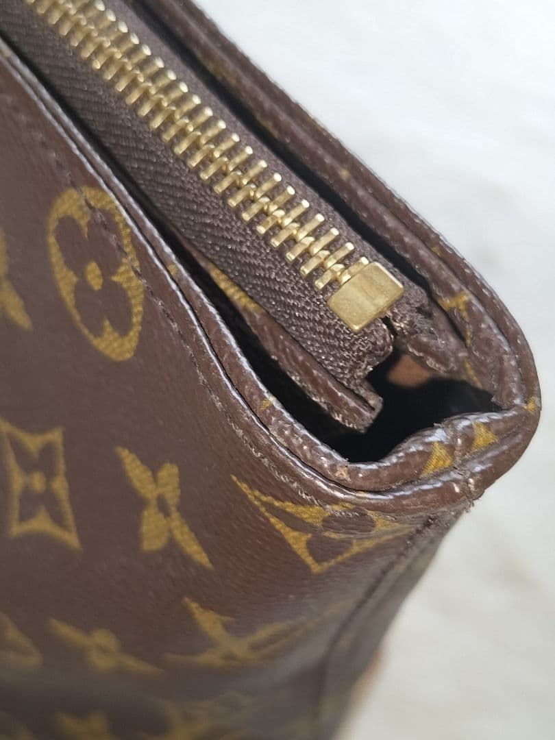 エピ　LOUIS VUITTON ルイヴィトン カバメゾ