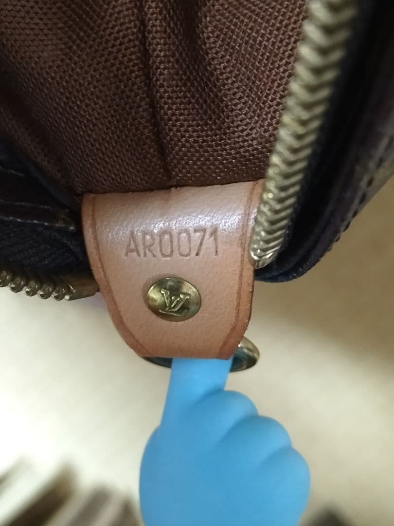 エピ　LOUIS VUITTON ルイヴィトン カバメゾ