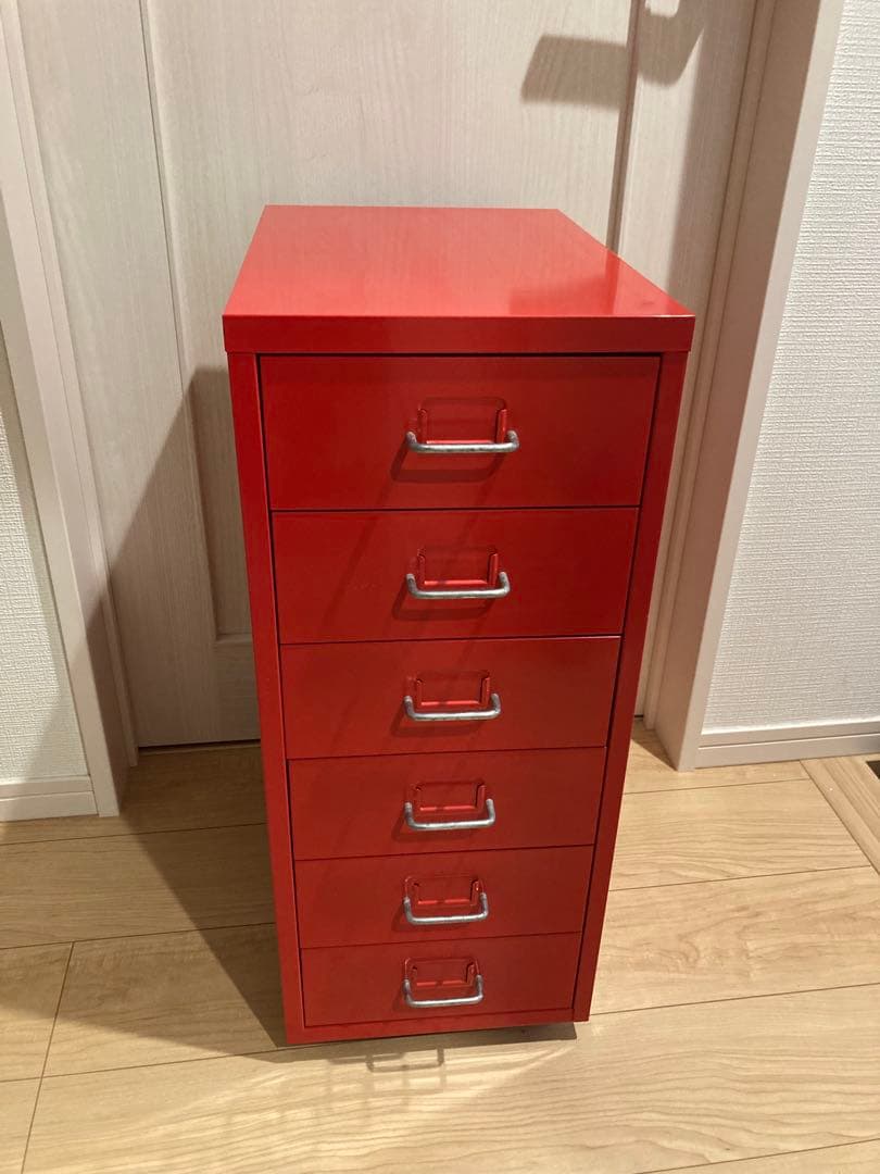 IKEA イケア　ヘルメル　引き出しユニット　キャスター付き　レッド