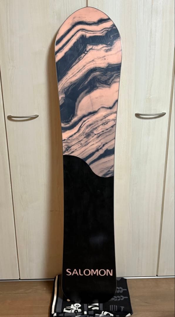 piggyumon様スノーボード　SALOMON Pillow Talk 151