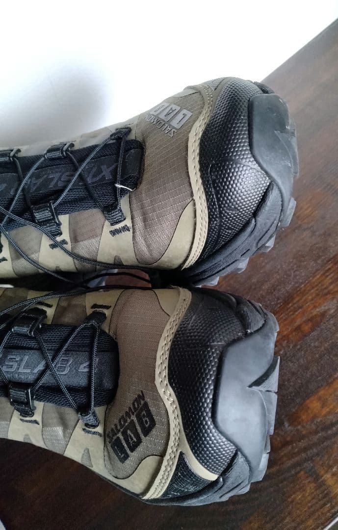 Salomon XT-4 スニーカー オリーブ 24.5cm