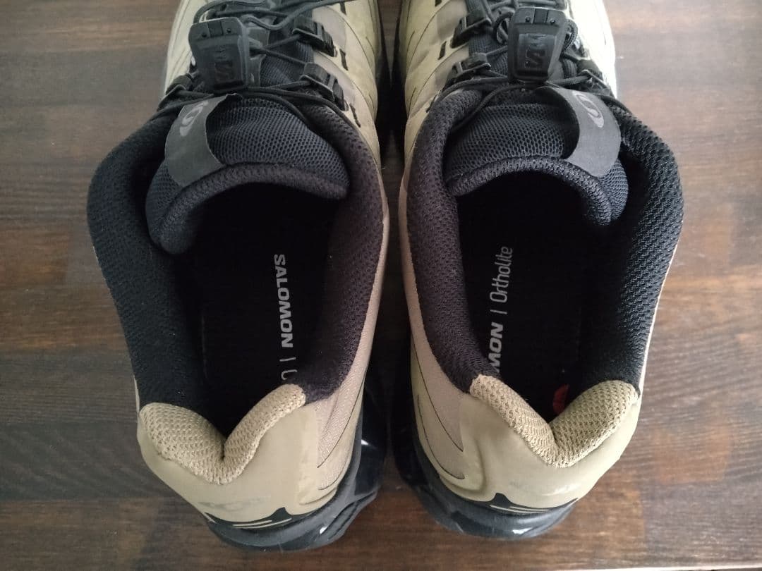 Salomon XT-4 スニーカー オリーブ 24.5cm