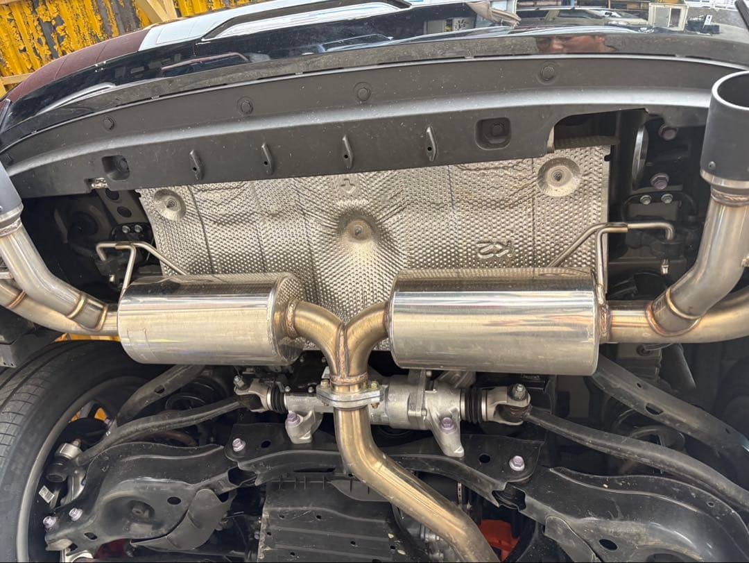 TOYOTA CROWN SPORT AZSH36/37W マフラー本体