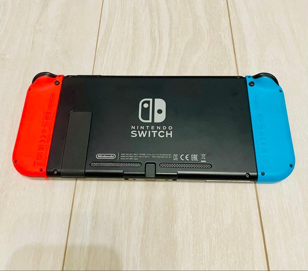 Nintendo Switch 本体 ハードケース 別途リモコン付き