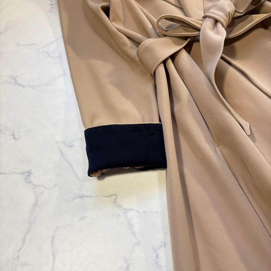 ジェンヌ 完売品 オードリーフレアトレンチコート S