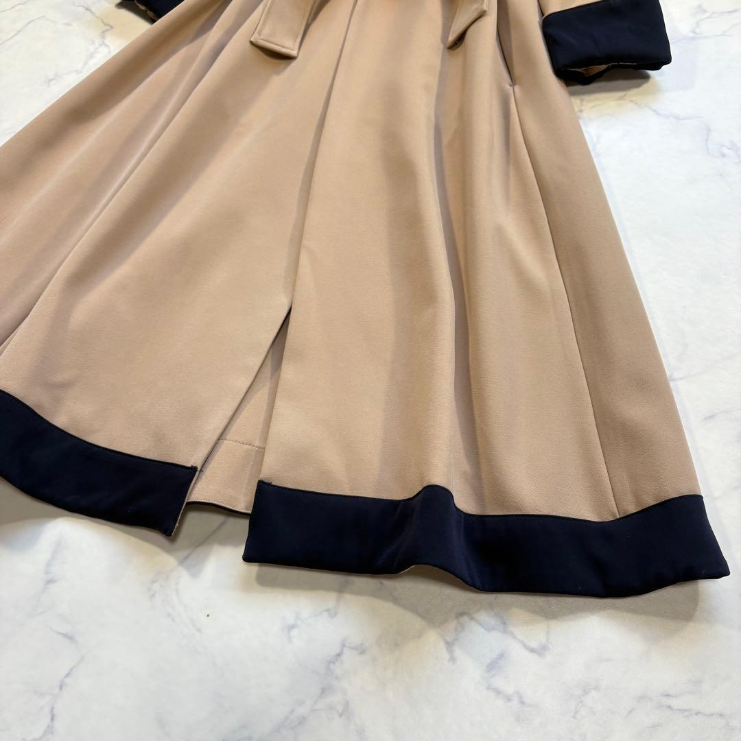 ジェンヌ 完売品 オードリーフレアトレンチコート S