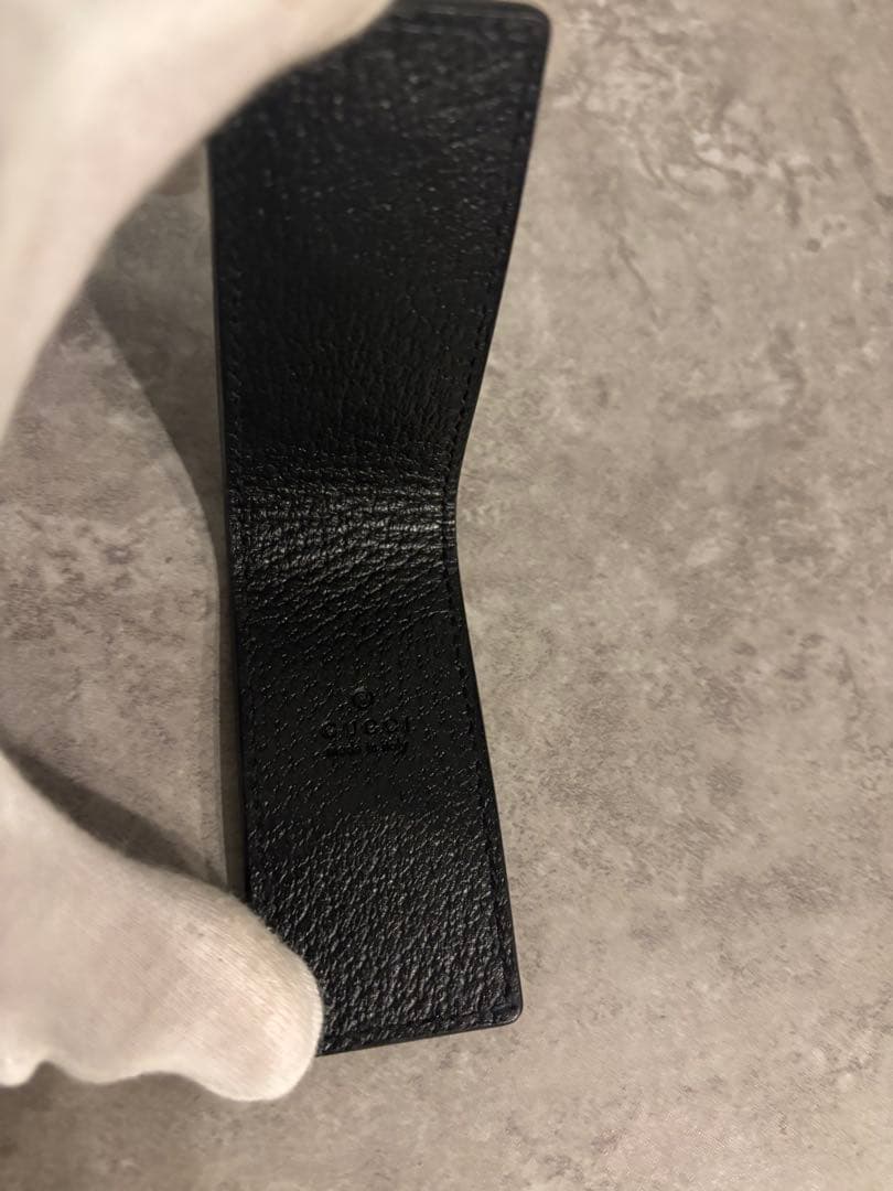未使用級　グッチ ビー マネークリップ レザー メンズ レディース 黒