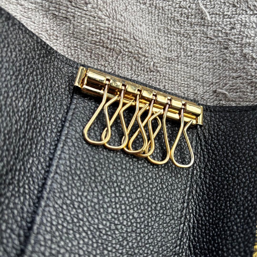 ルイ・ヴィトン ブラックキーケース