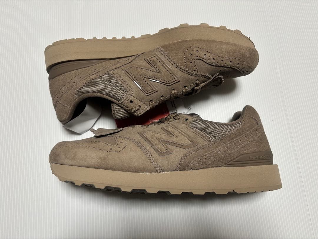 ニューバランス　WL996T J2 ブラウン