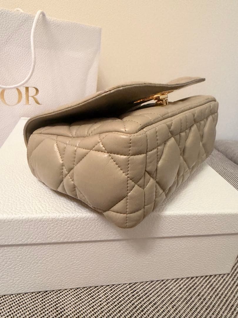 Dior Caro ソフトバック　ミディアム