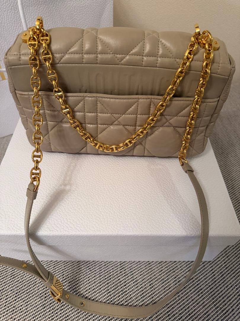 Dior Caro ソフトバック　ミディアム