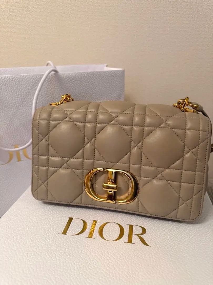 Dior Caro ソフトバック　ミディアム