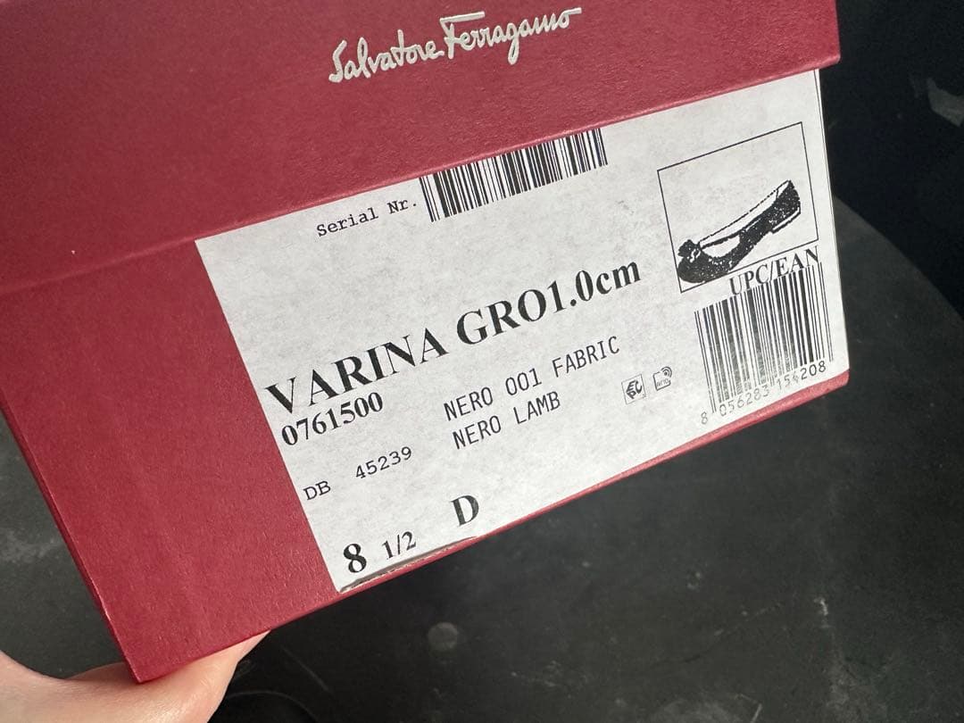 フェラガモのフラットパンプス25.5♡