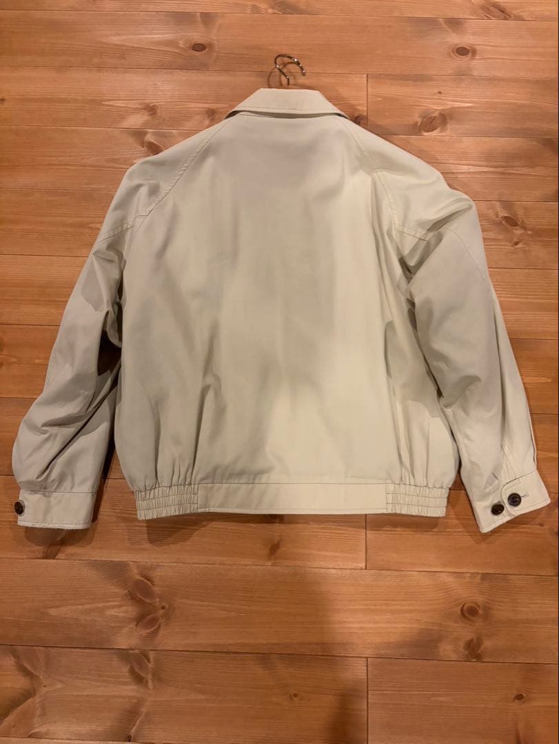 バーバリーズ　スイングトップ　中綿ライナーつき　ベージュ S ノバチェック　短丈