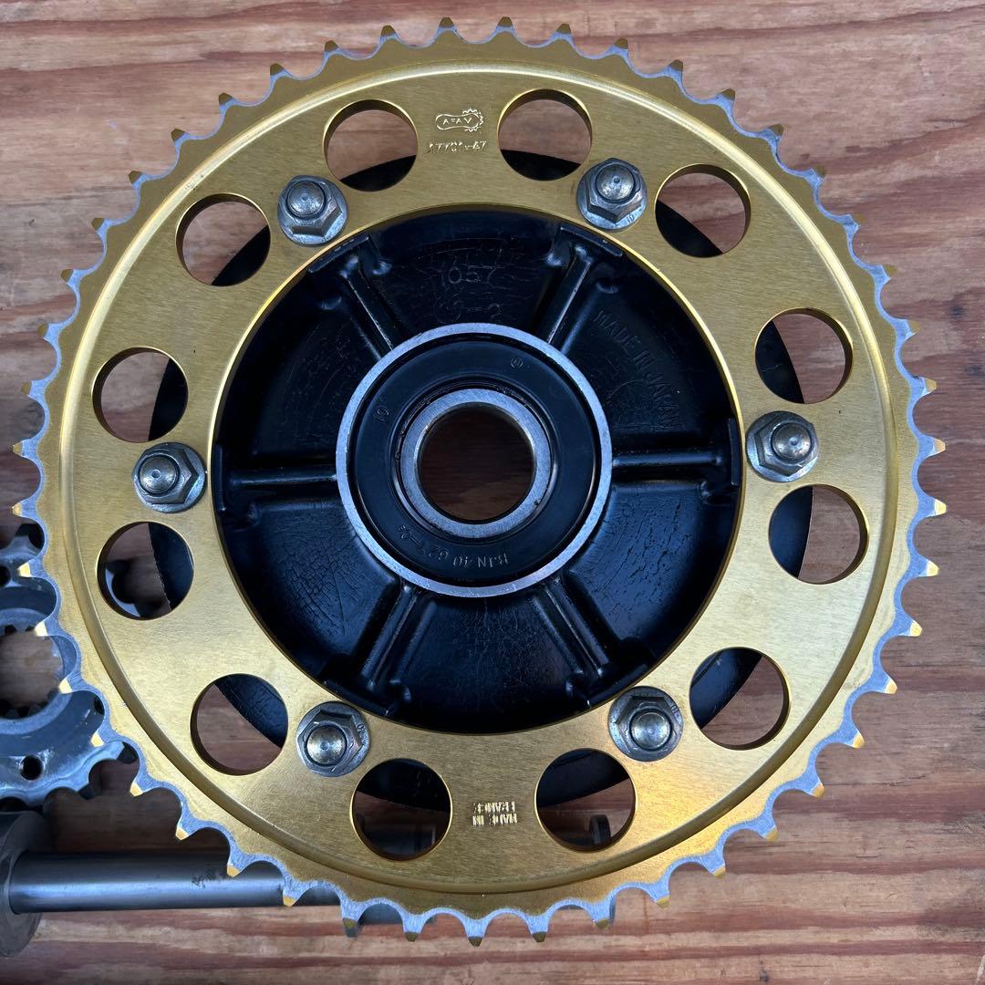 GPZ900R （A10）ハブ チェーン スプロケット ダンパー