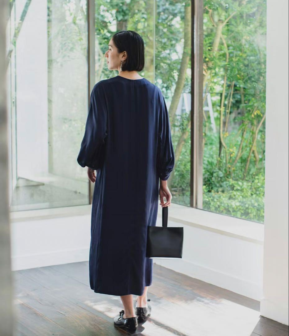 新品未使用★セミフォーマルドレス　ドルマン　Mサイズ　北欧暮らしの道具店