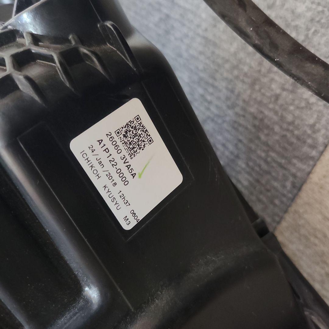 【日産 ノート E12】ハロゲンヘッドライト左右セット