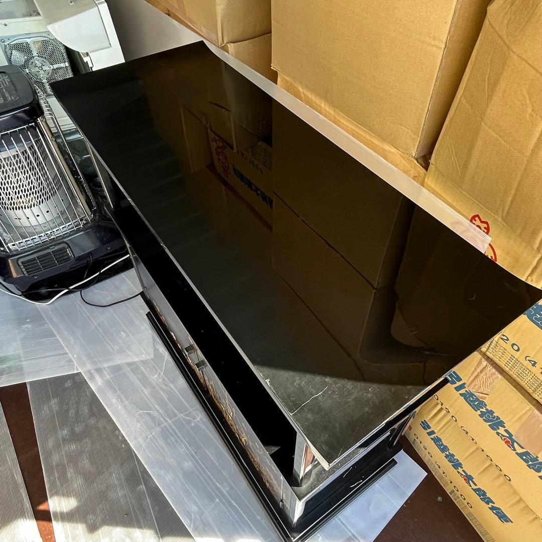 漆塗り　飾り棚　和キャビネット