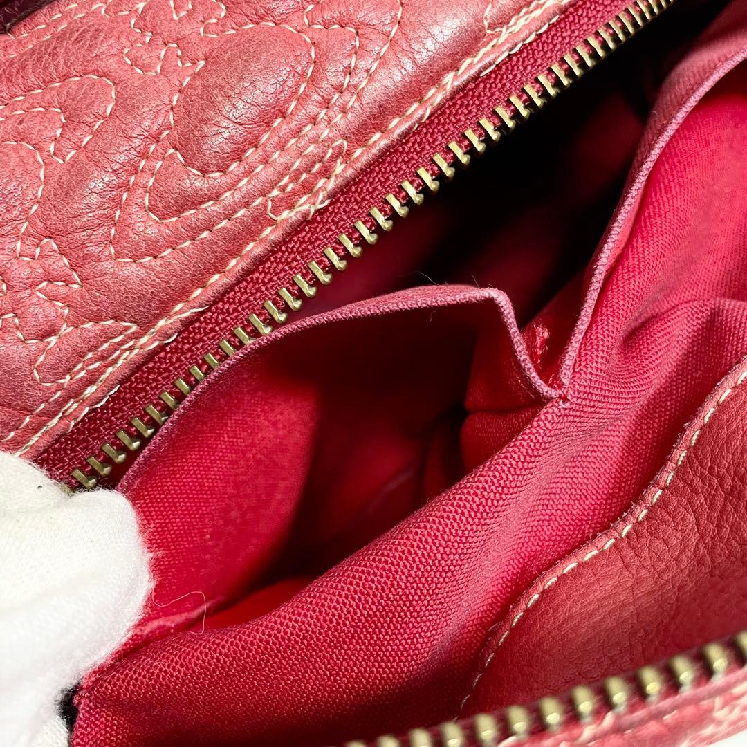 ヴィヴィアンウエストウッド ワンショルダーバッグ ロゴ 型押し 総柄 多機能 赤