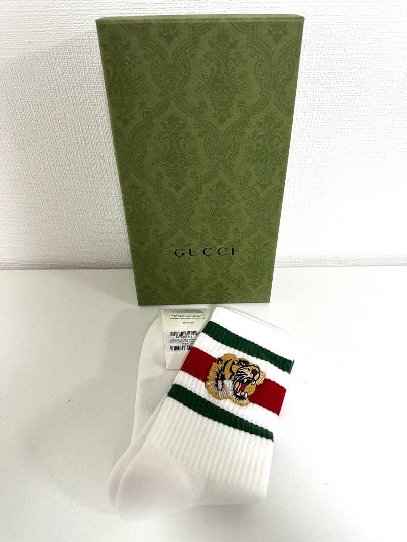 新品 GUCCI グッチ 450039 4G482 トラ刺繍 ホワイトソックス