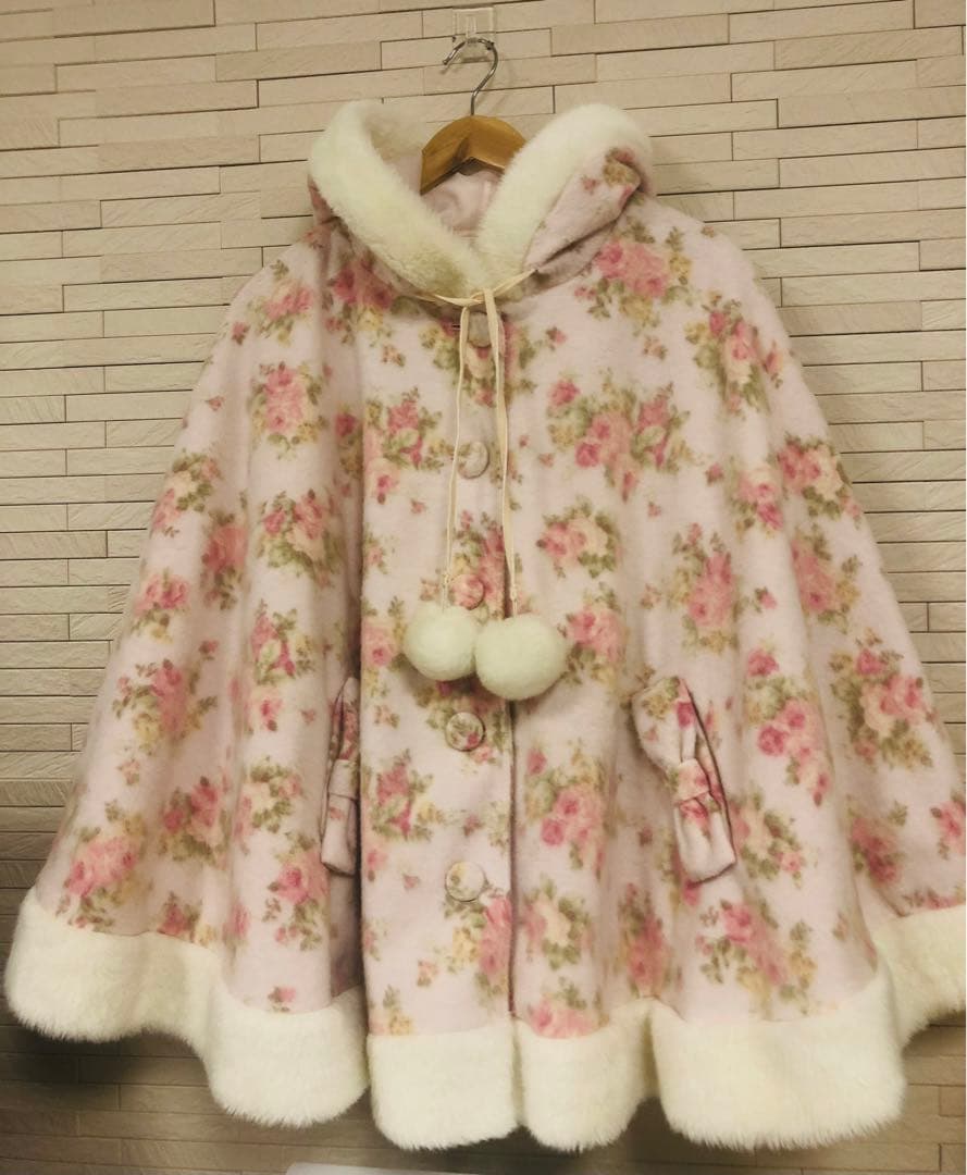 値下げ）希少品♥LIZLISA 花柄 ポンチョ♥レア品