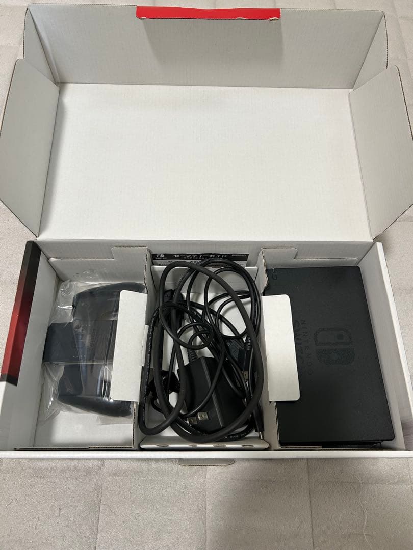 ゆう。完品 Nintendo Switch グレー 本体