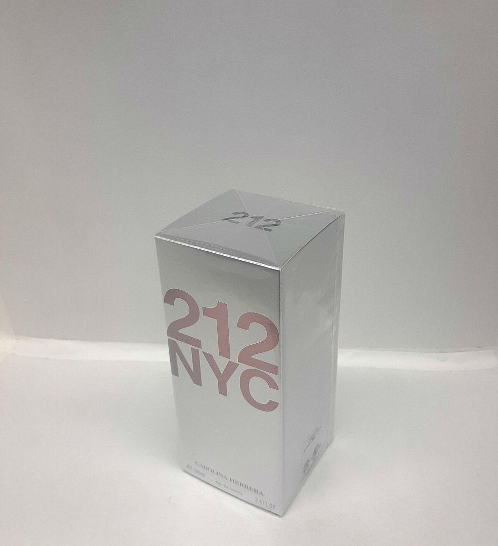 キャロライナへレラ　212オードトワレ100ml　香水