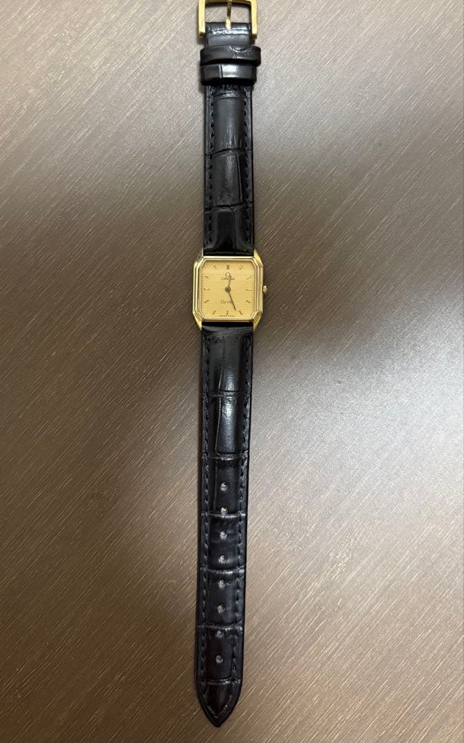 OMEGA De Ville クォーツ腕時計 ゴールド/ブラック