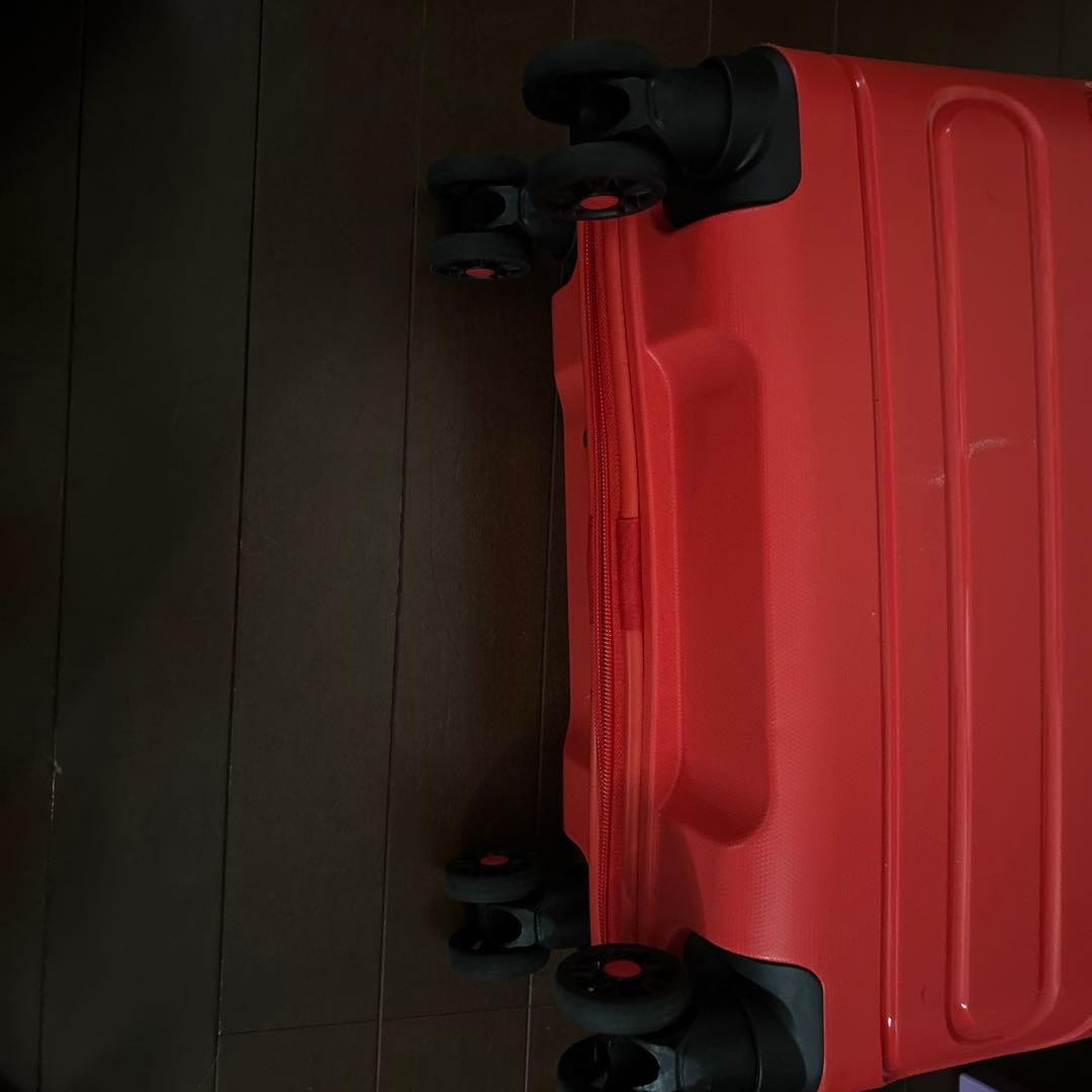 AMERICAN TOURISTER レッドキャリーケース　機内持ち込みサイズ