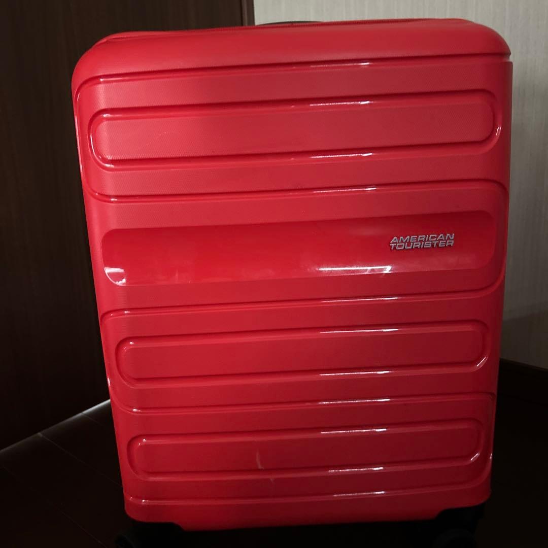 AMERICAN TOURISTER レッドキャリーケース　機内持ち込みサイズ
