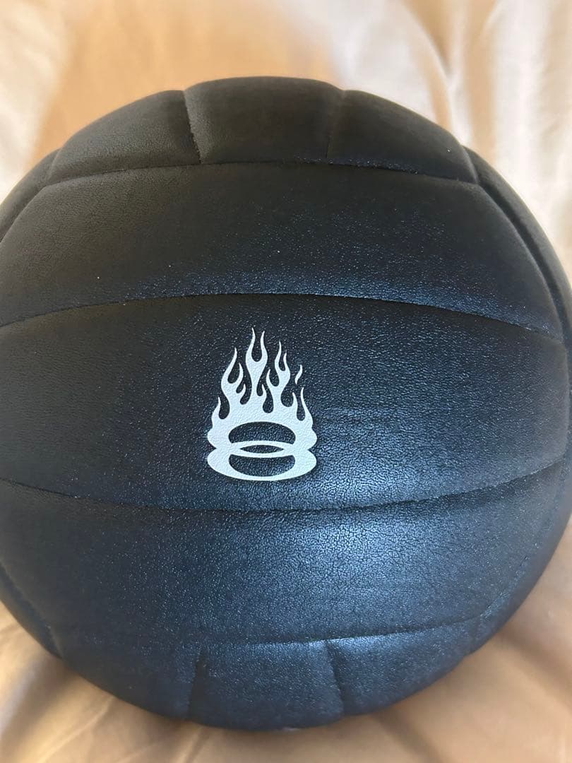 BALENCIAGA ビーチバレーボール ブラック