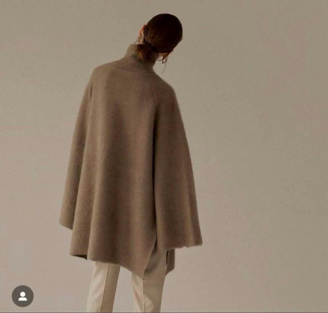 ETRE TOKYO スリットスリーブニットポンチョ