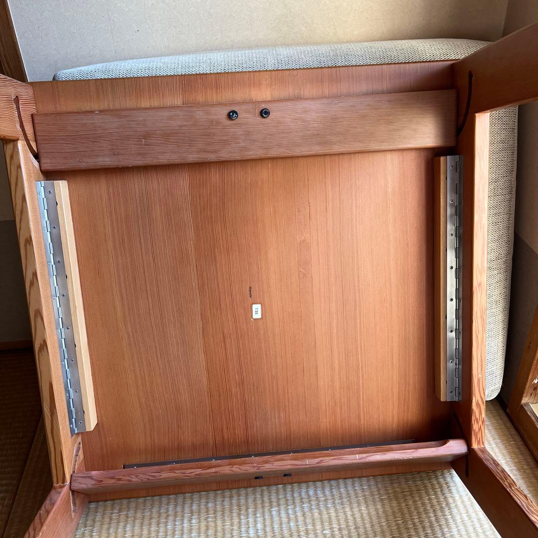 たためるサイドテーブル　設計工房MandＭ