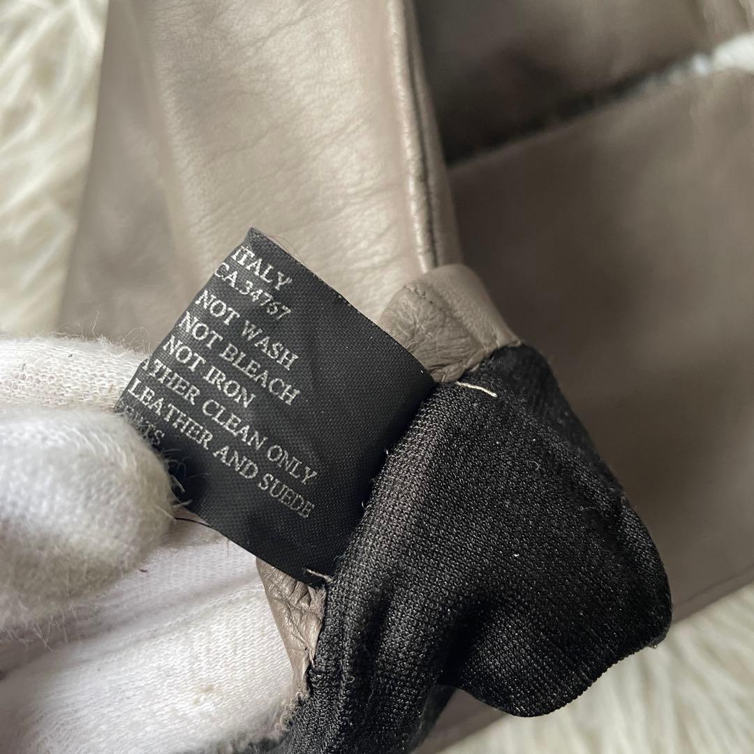 【極美品】プラダ レザーグローブ