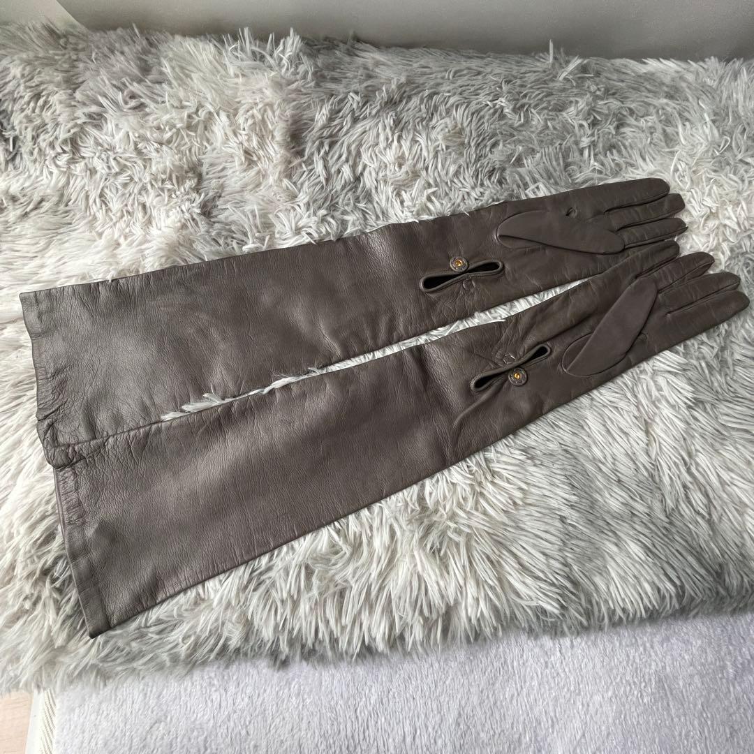 【極美品】プラダ レザーグローブ